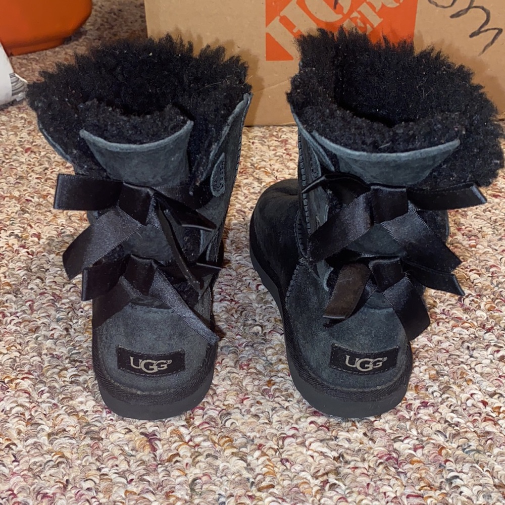 Women’s Ugg boots size 6